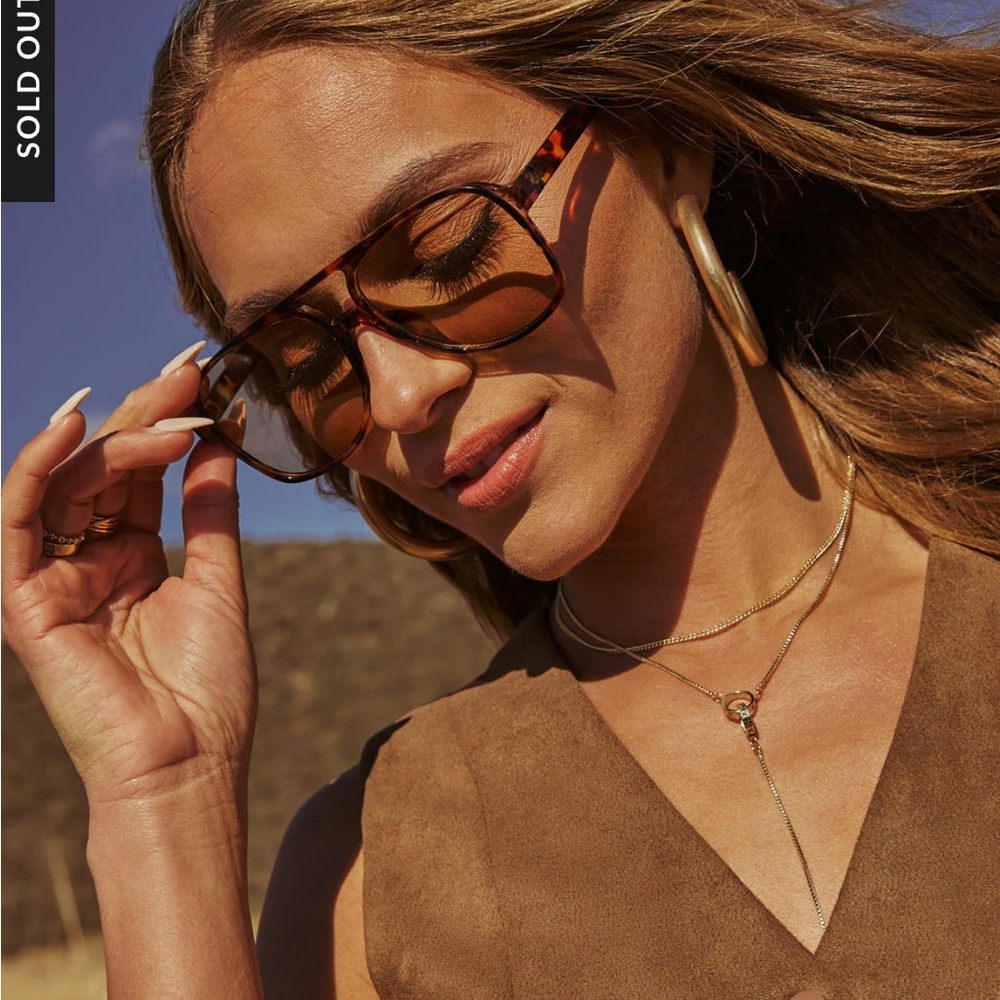 VICI The Bellah Classic Aviator Sunglasses NIB